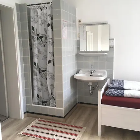 Highway 3 - Paderborner Strasse 290 3* Bielefeld