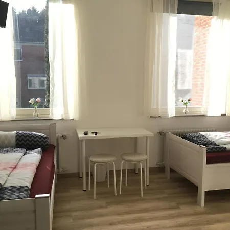 Highway 3 3* Bielefeld