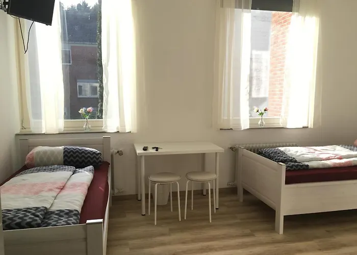 Highway 3 3* Bielefeld